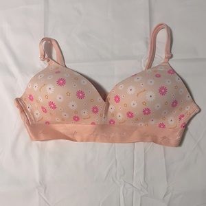 NWT PINK Bra 36B “Wear Everywhere lightly lined wireless” Pink with flower print